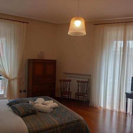 B&B Da Paola Napoli Esterno foto