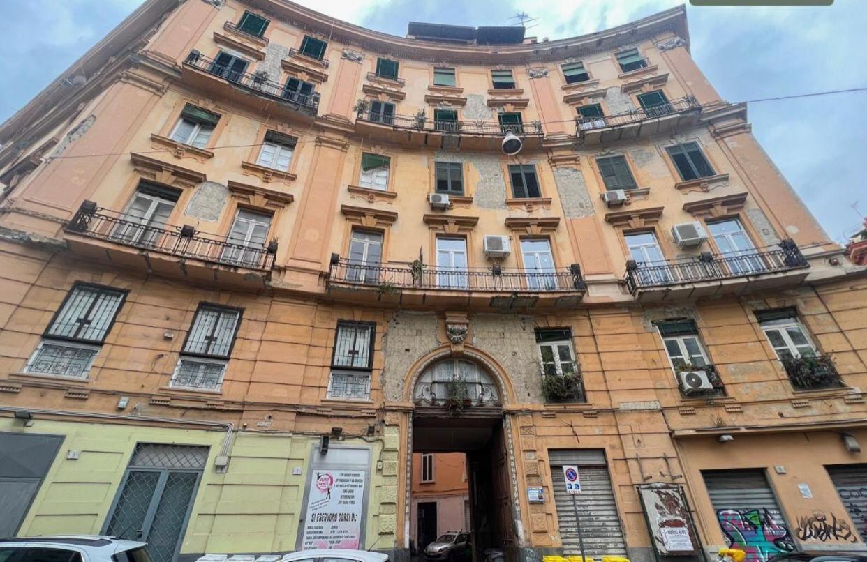 B&B Da Paola Napoli Esterno foto